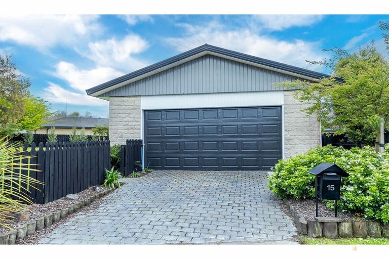 Photo of property in 15 Sawdon Place, Gleniti, Timaru, 7910