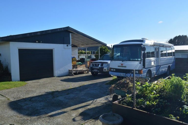 Photo of property in 2 Medway Street, Kingswell, Invercargill, 9812