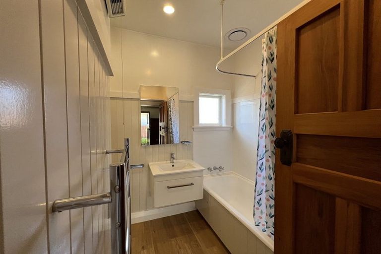 Photo of property in 12 Kensington Avenue, Mairehau, Christchurch, 8013