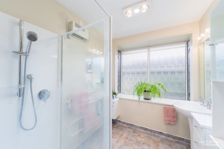 Photo of property in 1/34 Montgomery Street, Stokes Valley, Lower Hutt, 5019