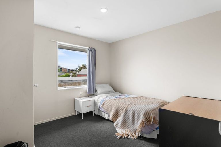 Photo of property in 2/340 Lincoln Road, Addington, Christchurch, 8024