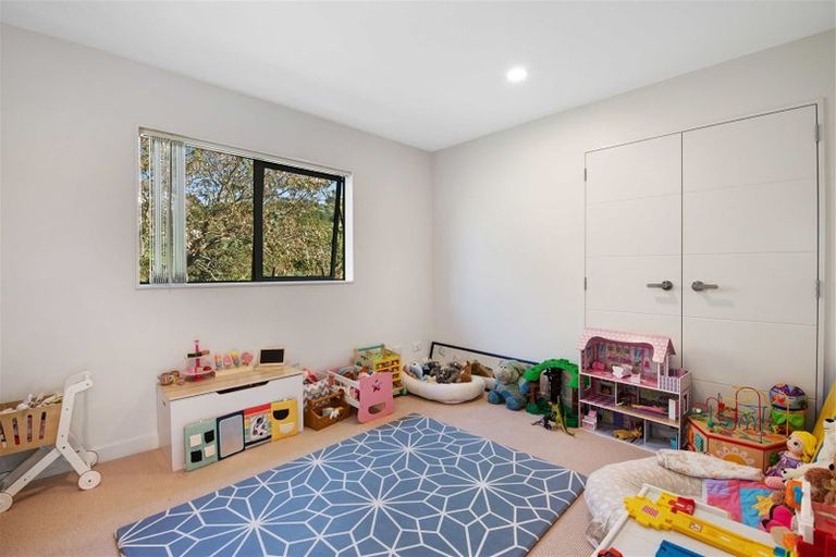 Photo of property in 1 Astrolabe Place, Gulf Harbour, Whangaparaoa, 0930