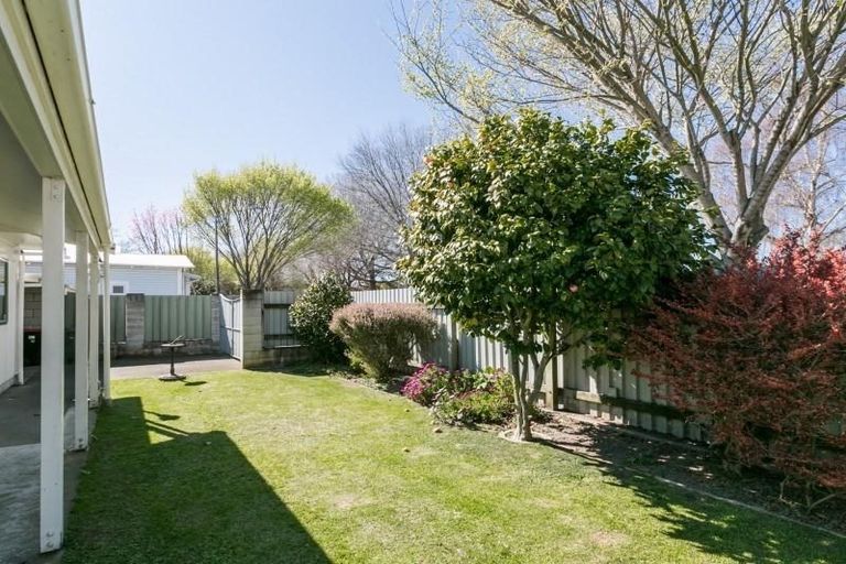 Photo of property in 810 Sylvan Road, Mayfair, Hastings, 4122