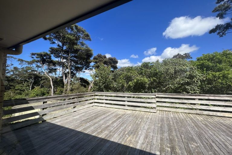 Photo of property in 68 Attwood Road, Paremoremo, Auckland, 0632