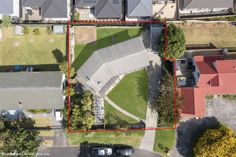 Photo of property in 8 Lorelei Place, Opaheke, Papakura, 2113