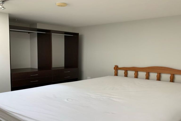 Photo of property in Masina Apartments, 303/80 Riddiford Street, Newtown, Wellington, 6021