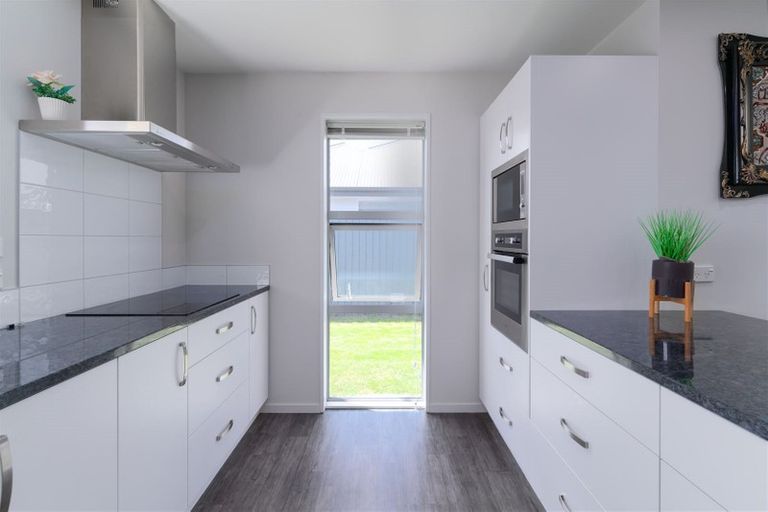 Photo of property in 42 Meyer Crescent, Halswell, Christchurch, 8025