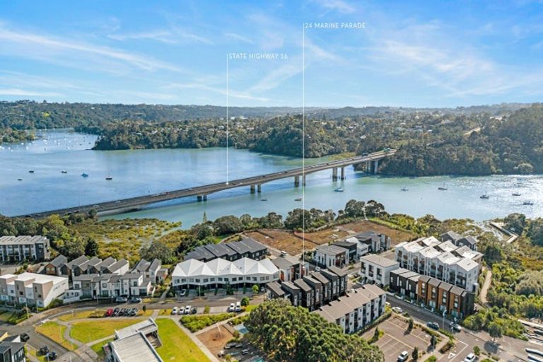 Photo of property in 24 Marine Parade, Hobsonville, Auckland, 0616