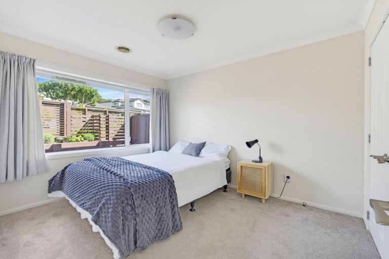 Photo of property in 47 Te Puia Drive, Aotea, Porirua, 5024