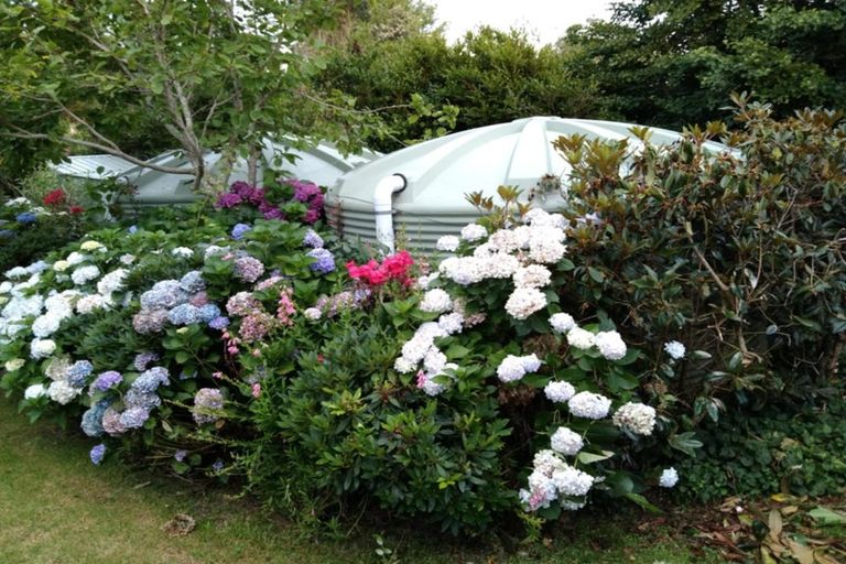 Photo of property in 11 Te Pahi River Drive, Paparoa, Maungaturoto, 0583