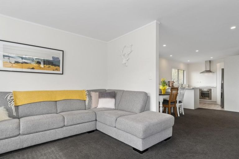 Photo of property in 22 Poike Road, Hairini, Tauranga, 3112