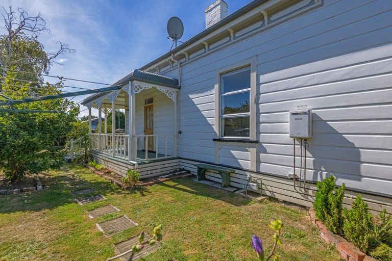 Photo of property in 1 Bryant Street, Takaro, Palmerston North, 4412