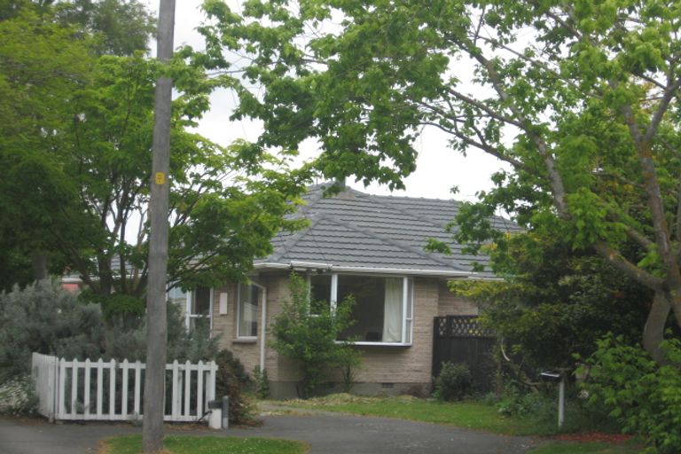 Photo of property in 15 Blossomdale Place, Bishopdale, Christchurch, 8053