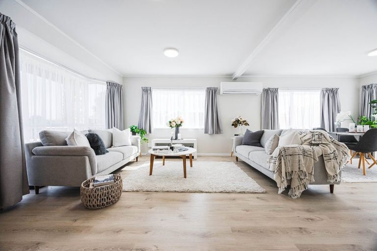 Photo of property in 4/73 Vintage Drive, Henderson, Auckland, 0612