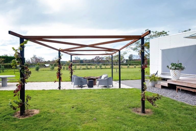 Photo of property in 32a-b Parkhill Road, Haumoana, Hastings, 4180