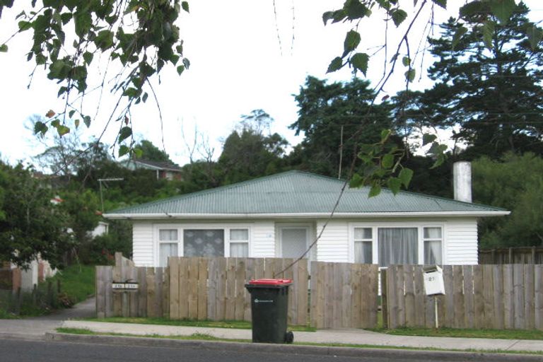 Photo of property in 21 Margate Road, Blockhouse Bay, Auckland, 0600