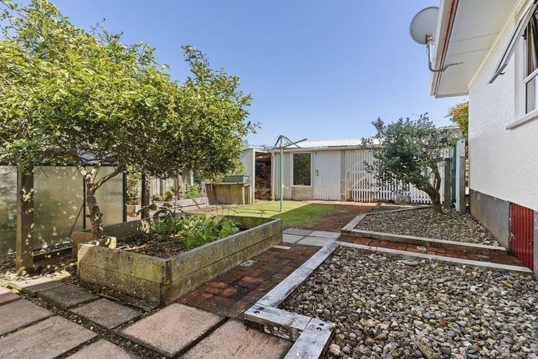 Photo of property in 46a Barrett Road, Whalers Gate, New Plymouth, 4310