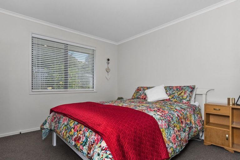 Photo of property in 294 Lakes Boulevard, Pyes Pa, Tauranga, 3112