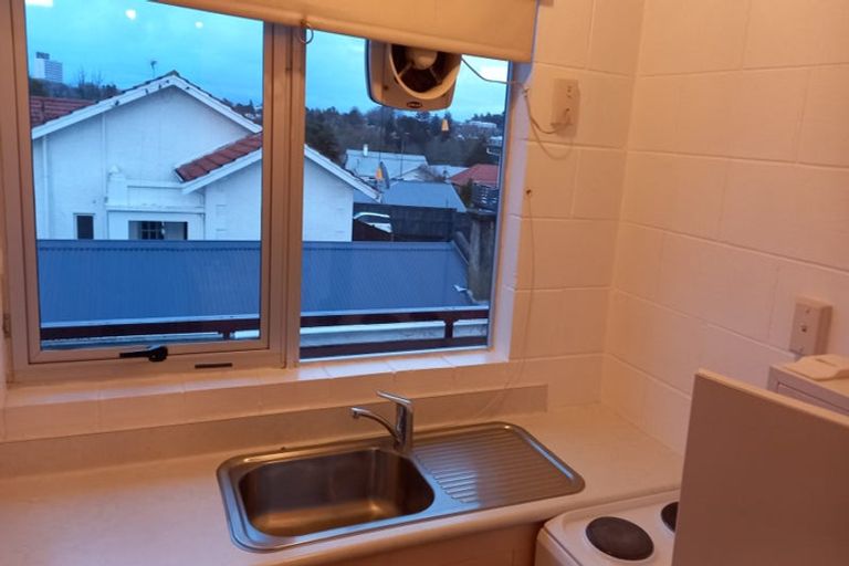 Photo of property in 6/7 Albert Street, Hamilton East, Hamilton, 3216