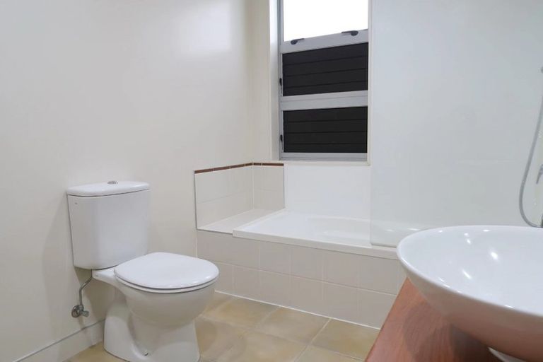 Photo of property in 9x Clearwater Cove, West Harbour, Auckland, 0618