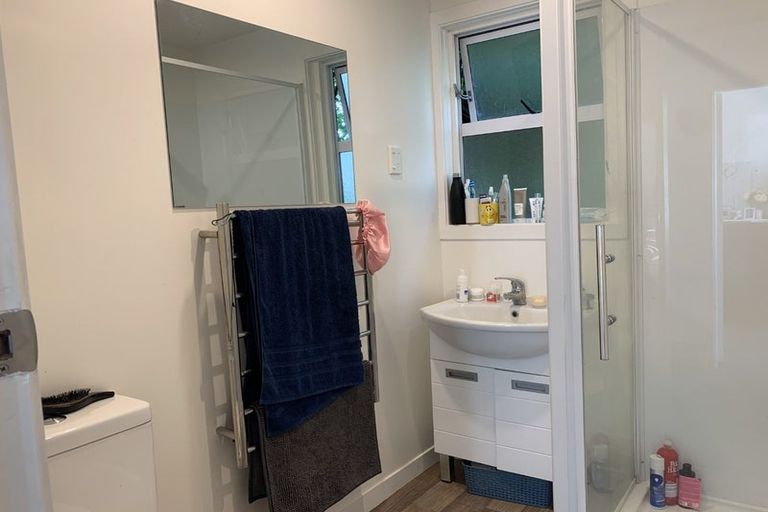 Photo of property in 8a Queen Street, Brighton, Dunedin, 9035