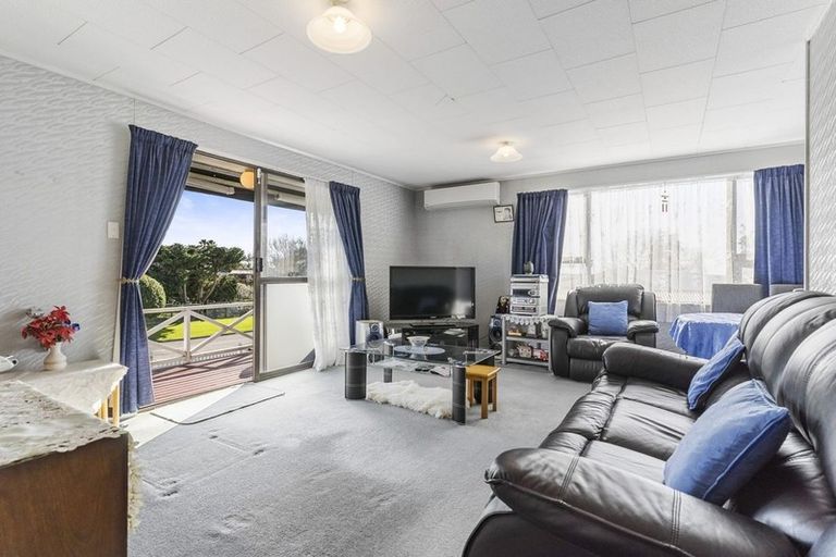 Photo of property in 4 Mataura Place, Clover Park, Auckland, 2019