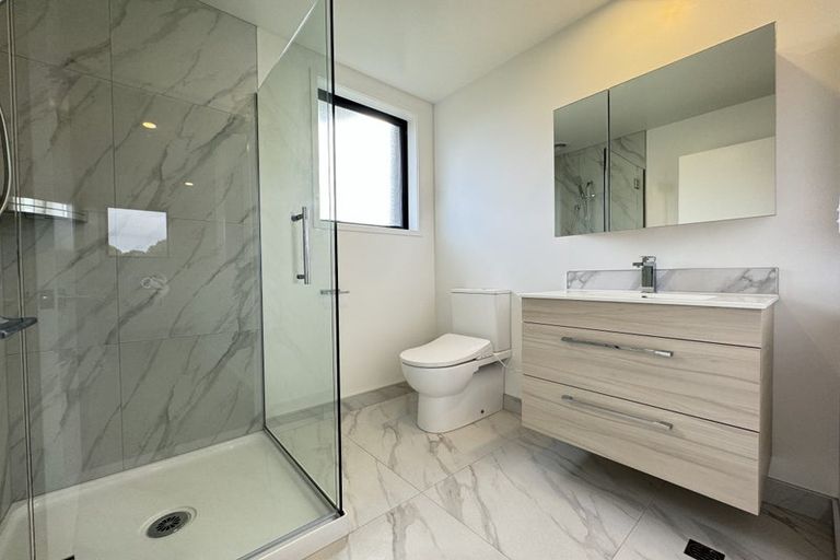 Photo of property in 2/8 Matata Place, Dallington, Christchurch, 8061