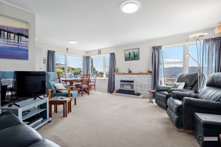 Photo of property in 85 Normandale Road, Normandale, Lower Hutt, 5010