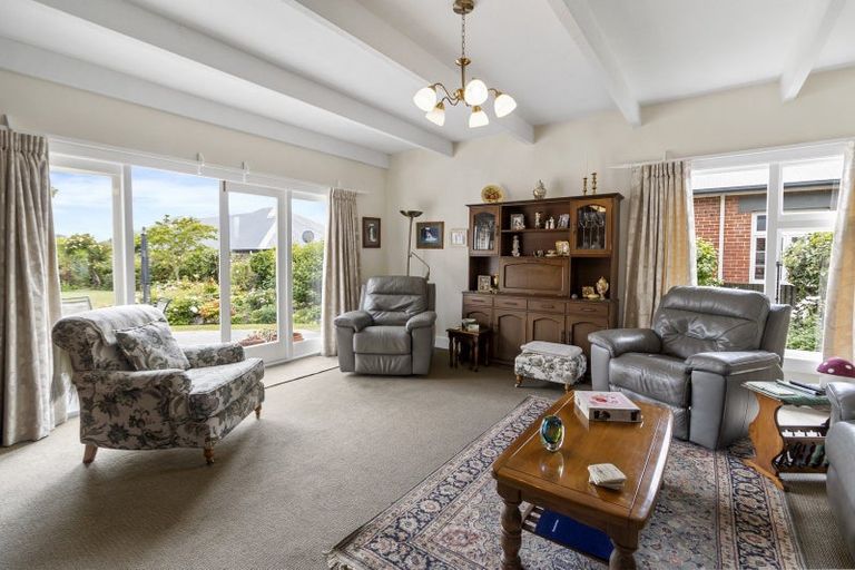 Photo of property in 5 Saint George Street, Watlington, Timaru, 7910