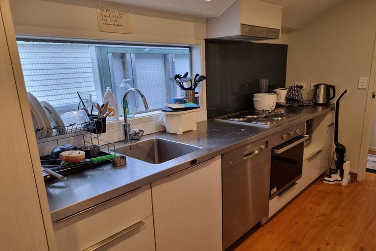 Photo of property in 115 Clyde Street, North Dunedin, Dunedin, 9016