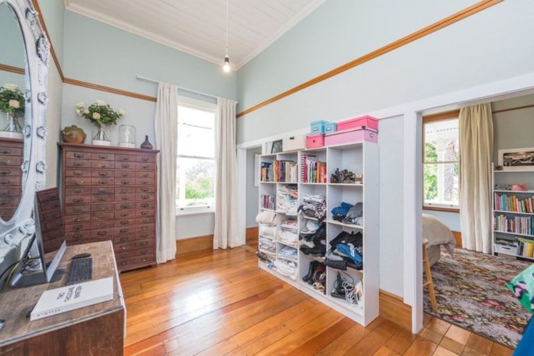 Photo of property in 47 Great North Road, Saint Johns Hill, Whanganui, 4501