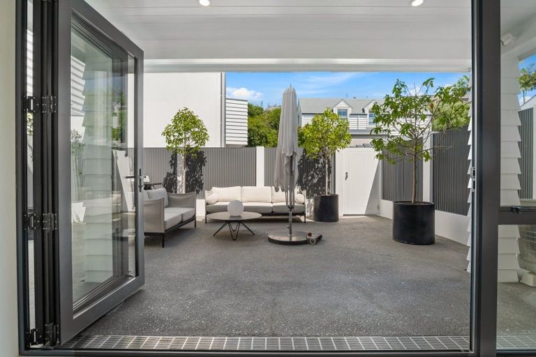 Photo of property in G 03/29 King Edward Parade, Devonport, Auckland, 0624