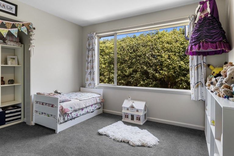 Photo of property in 232 Lake Terrace Road, Shirley, Christchurch, 8061