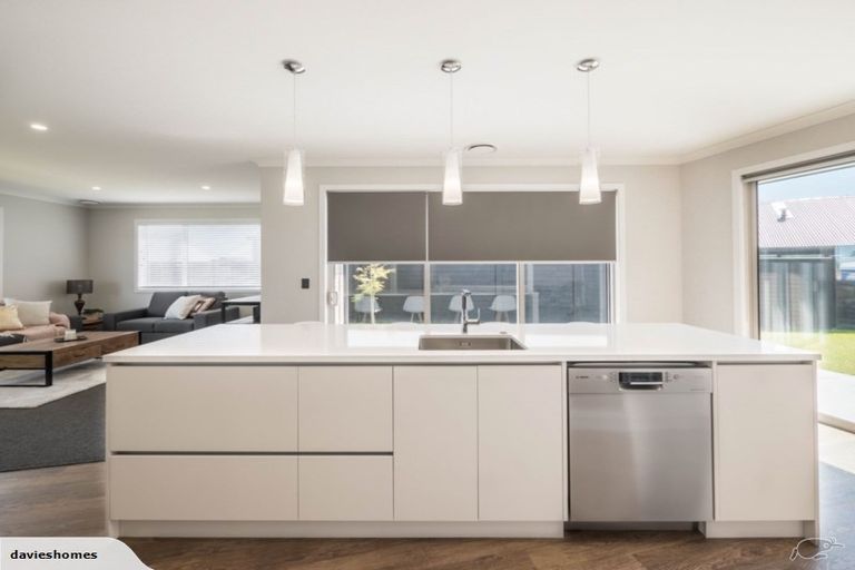 Photo of property in 3 Lewis Way, Cambridge, 3434