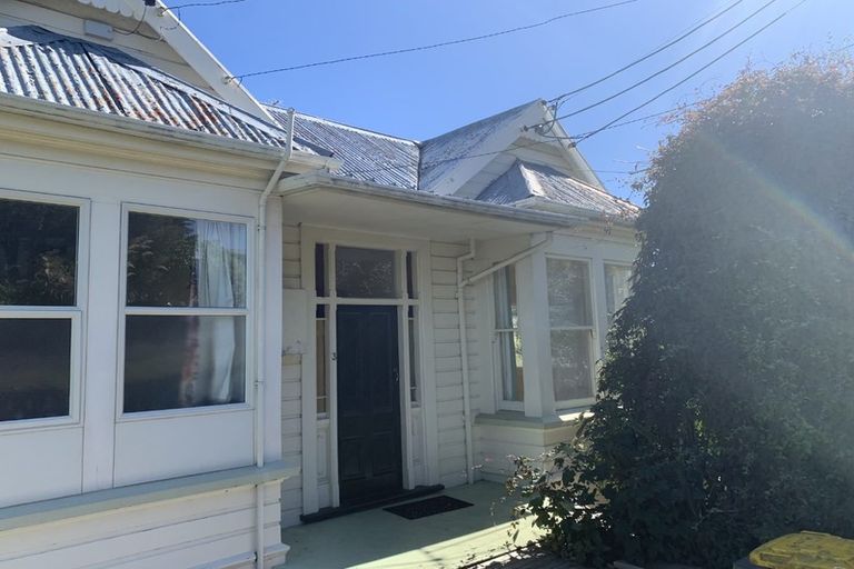 Photo of property in 1/61 Preston Crescent, Belleknowes, Dunedin, 9011