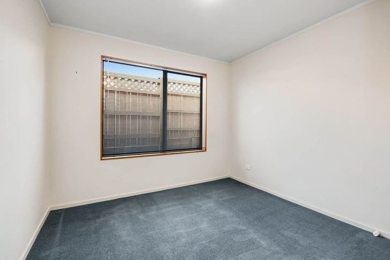 Photo of property in 10 Angel Way, Stanmore Bay, Whangaparaoa, 0932