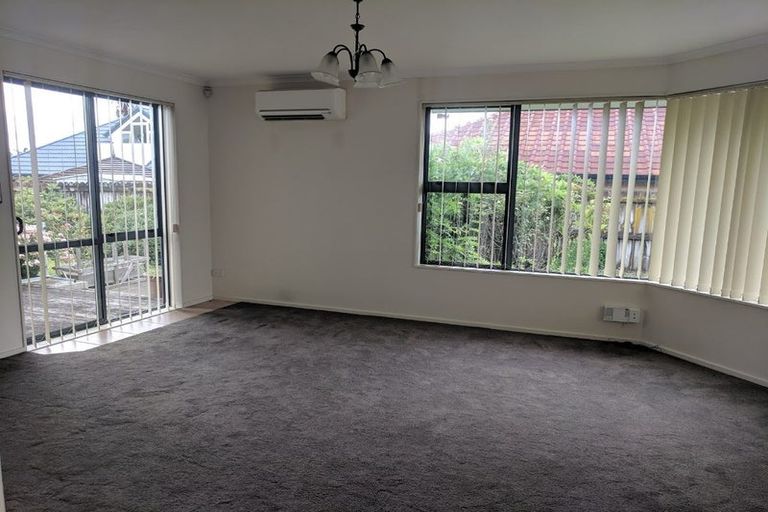 Photo of property in 14 Lothian Brae, Wattle Downs, Auckland, 2103