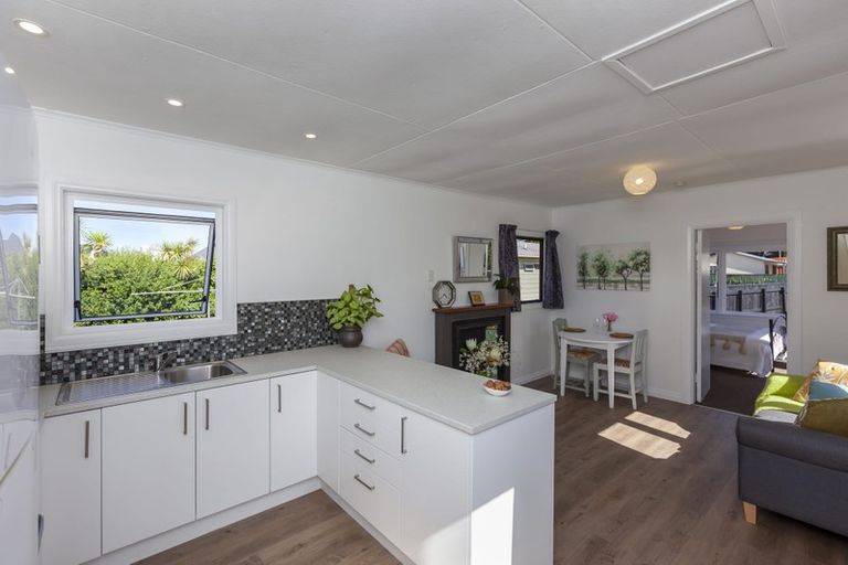 Photo of property in 56a Hinemoa Street, Paraparaumu, 5032