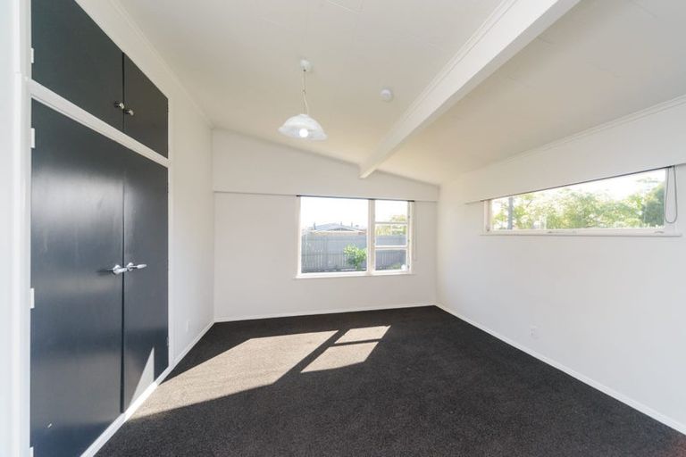 Photo of property in 30 Slacks Road, Awapuni, Palmerston North, 4412