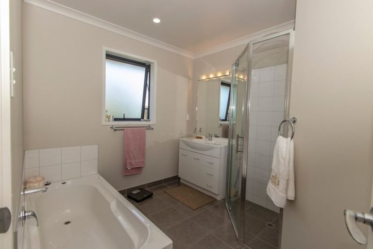 Photo of property in 19 Arbuckle Road, Frimley, Hastings, 4120