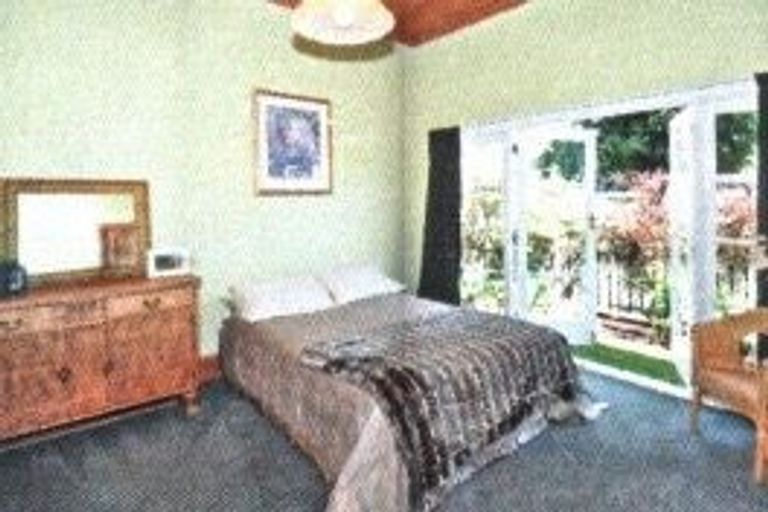 Photo of property in 7 Ombersley Terrace, Opawa, Christchurch, 8023