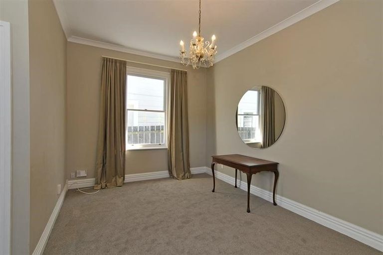 Photo of property in 61 Te Wharepouri Street, Berhampore, Wellington, 6023