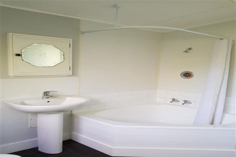 Photo of property in 6 Trewavas Street, Motueka, 7120