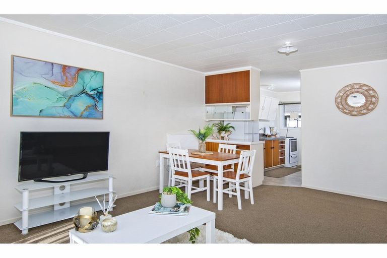 Photo of property in 4/39 Mill Road, Kensington, Whangarei, 0112