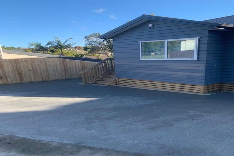 Photo of property in 15 Babington Place, Torbay, Auckland, 0630