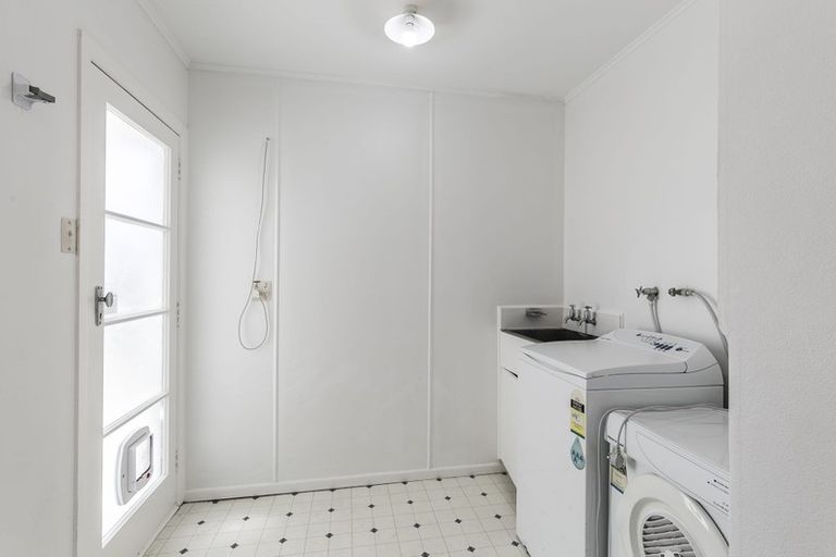 Photo of property in 8 Witham Street, Island Bay, Wellington, 6023