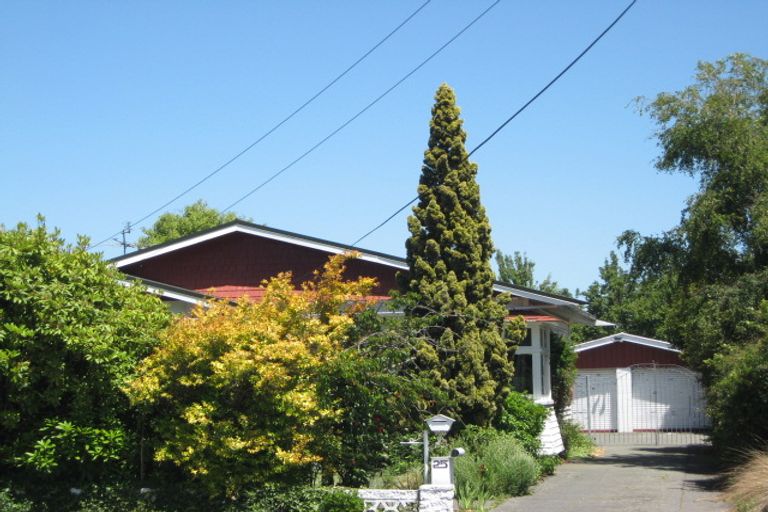Photo of property in 25 Diamond Avenue, Spreydon, Christchurch, 8024