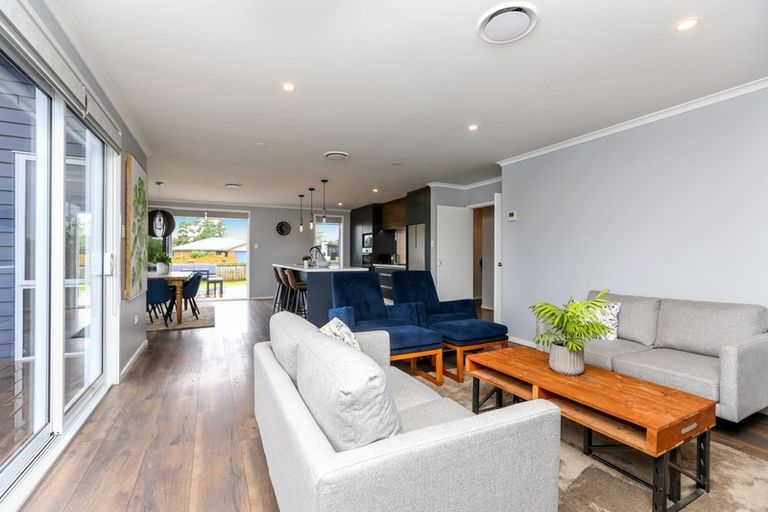 Photo of property in 39 Smith Street, Lepperton, New Plymouth, 4373