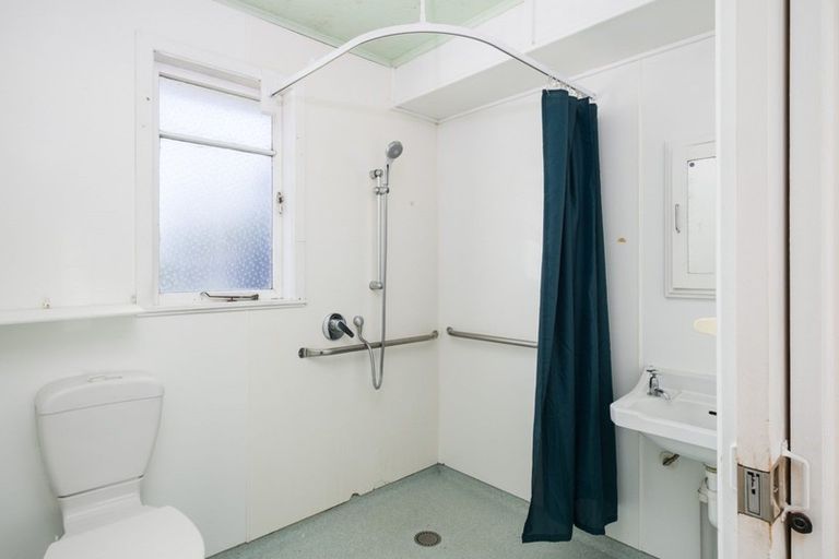 Photo of property in 19 Riperata Street, Riverdale, Gisborne, 4010