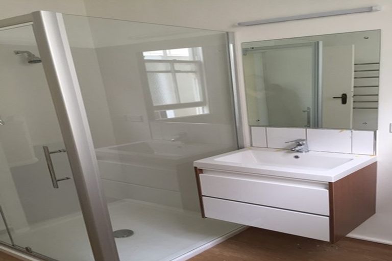 Photo of property in 2/75-77 Ellice Street, Mount Victoria, Wellington, 6011